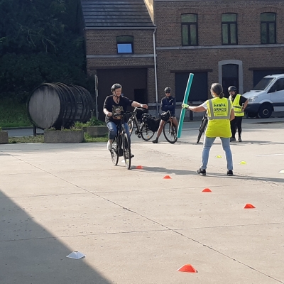 Circuler à vélo dans le trafic, ça s'apprend !